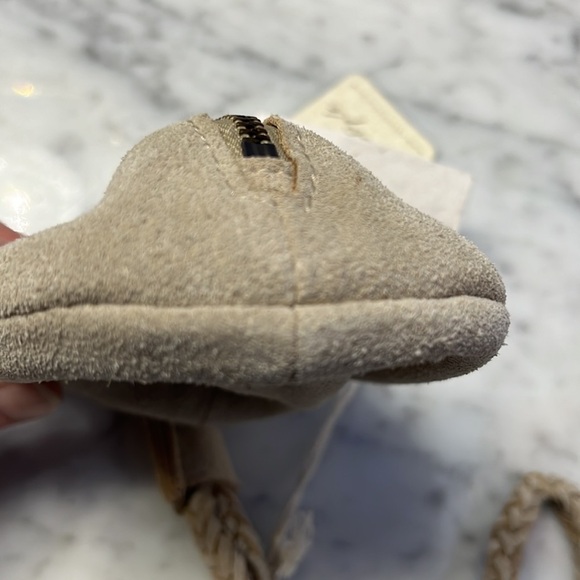 Free People Kingsley Natural Suede Wristlet NWT - Picture 15 of 16